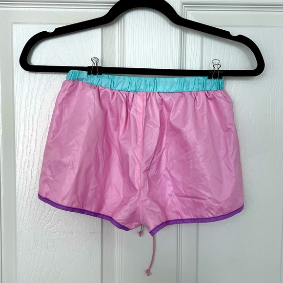 Whip It Colorblock Windbreaker Set - Picture 8 of 9